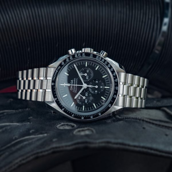 Omega Speedmaster Moonwatch Professional dial