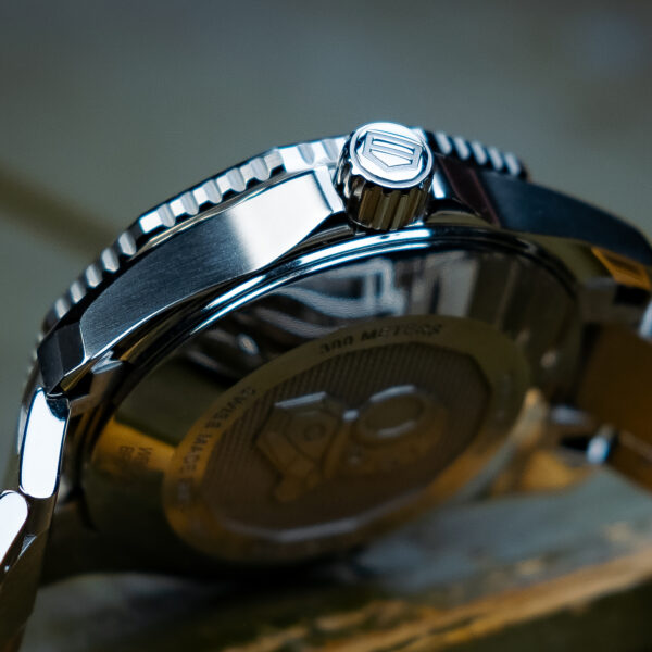 TAG HEUER Aquaracer Professional 300