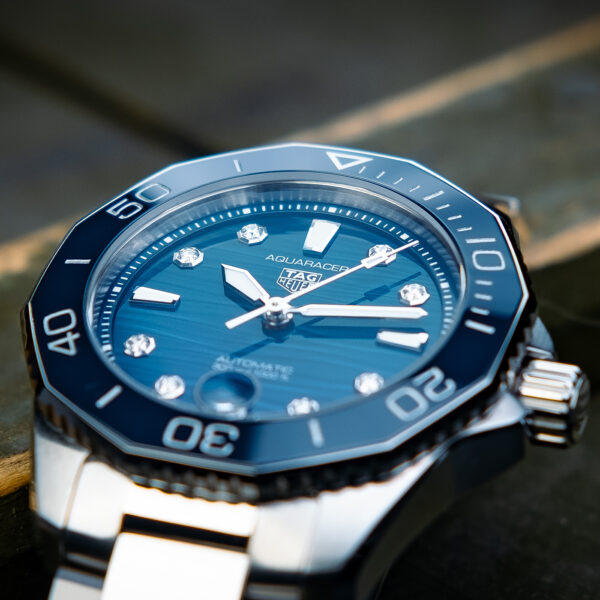 TAG HEUER Aquaracer Professional 300